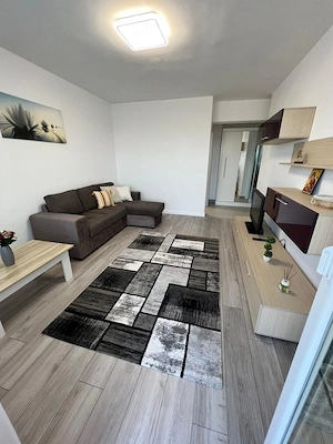 Garsoniera Titan Bloc Nou cu Centrala Proprie si Terasa