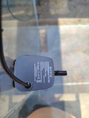 Acvariu 80 litri  plus filtru intern 