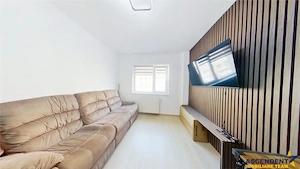 Apartament 3 camere, decomandat, etaj intermediar, Grivitei, Brasov - imagine 5