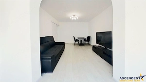 Apartament 3 camere, decomandat, etaj intermediar, Grivitei, Brasov - imagine 8