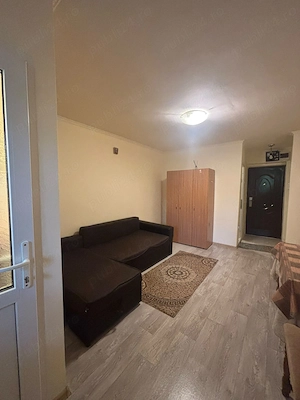 Garsonieră mobilată și utilată, cu centrală termică, balcon închis, bucătărie închisă, zona Galata - imagine 4