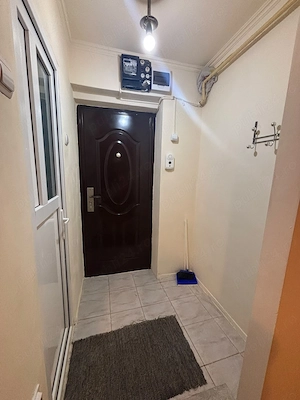Garsonieră mobilată și utilată, cu centrală termică, balcon închis, bucătărie închisă, zona Galata - imagine 5