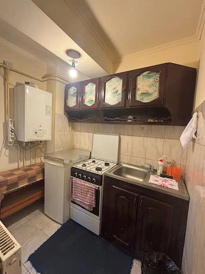Garsonieră mobilată și utilată, cu centrală termică, balcon închis, bucătărie închisă, zona Galata - imagine 7