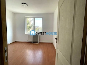 Apartament 3 Camere, Etaj 4 10 | Calea Bucuresti | Disponibil Imediat - imagine 3