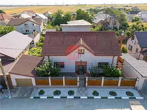 Casa Extraordinara  #238;n Lazu. Spatiu, Calitate  #537;i Confort la Superlativ - imagine 3