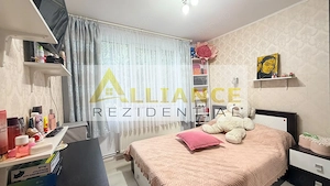 Sector 4 | Apartament 3 camere decomandat | 66,49 mp | 2 parcari - imagine 3