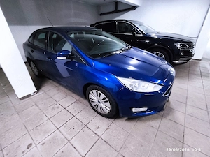 Societate Comerciala vinde Ford Focus - imagine 7