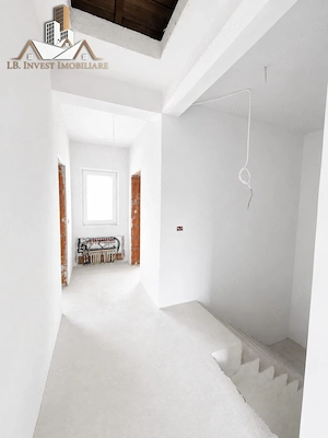 Duplex modern de vânzare în Dumbrăvița   separat prin garaj | 4 camere | - imagine 7