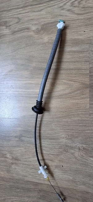 Cablu acționare / șufă mâner interior ușă stânga spate Skoda Octavia 3 originală