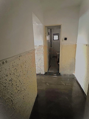 59.500 euro, APARTAMENT doua camere, decomandat, etaj 3 I.C. Frimu - imagine 4