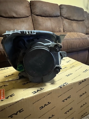 Far Stânga Ford Fiesta MK6 Facelift (2005–2008) OEM – 6S61-13W030-CD - imagine 3
