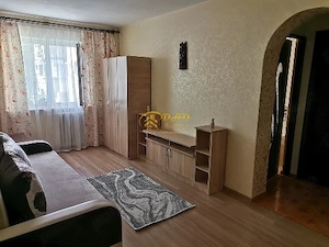 Apartament 2 camere, zona Podu Ros. - imagine 2