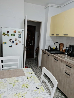 Vand apartament 2 camere , decomandat, 52.94mp, Sector 3, București, Piata 1 Decembrie1918  