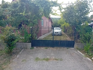 Casa la țară in zona frumoasă  - imagine 3
