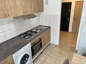 Apartament 2 camere + loc parcare - imagine 4