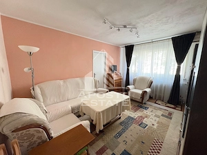 Apartament cu 3 camere de vânzare , etaj intermediar,Circumvalațiunii - imagine 5