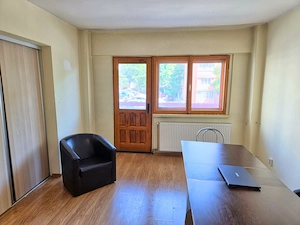 Apartament 2 Camere, Etajul 1, LANGA LAHOVARI - imagine 3