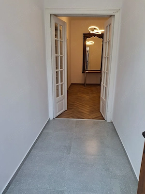 Apartament cochet vila interbelica central - imagine 2