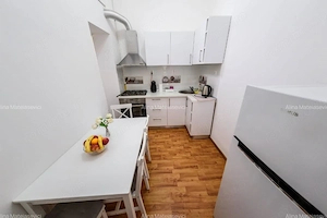 3 cam 2 bai centrala proprie 75 mp zona Ultracentrala - imagine 7