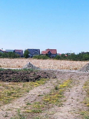 Vând parcela intravilan 600mp pentru locuințe (duplex) Săcălaz in spate la Primavera  - imagine 3