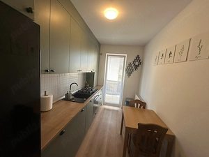 Apartament 2 camere decomandat, complet mobilat, loc parcare, clasa A - imagine 7
