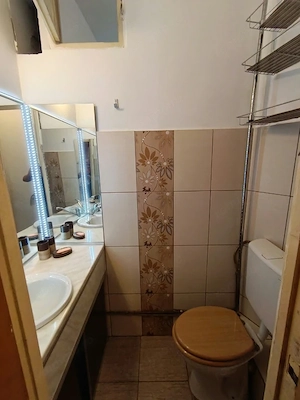 Apartament cu 3 camere, 2 băi și garaj ,cartier Sasar - imagine 14