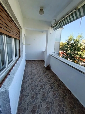 Apartament cu 3 camere, 2 băi și garaj ,cartier Sasar - imagine 4