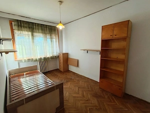 Apartament cu 3 camere, 2 băi și garaj ,cartier Sasar - imagine 11