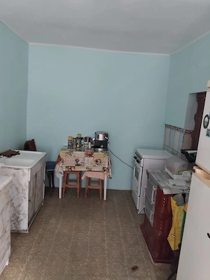 Casă de vânzare în sat Hilița comuna Costuleni la 28 km de Iași - imagine 2