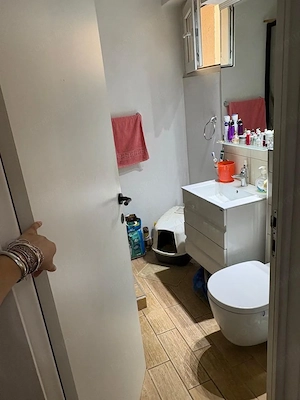 Vand apartamen 2 camere Bucuresti - imagine 2