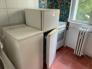 Proprietar inchiriez apartament 2 camere zona ISHO - Medicina, etaj1 - imagine 8