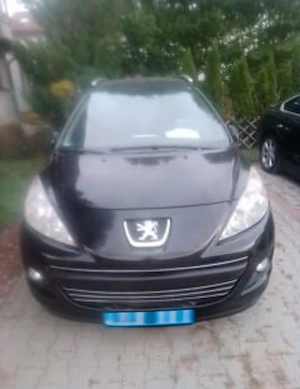 vând autoturism 