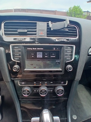 Vând golf 7 , 1,6 TDI , an 2016 - imagine 4