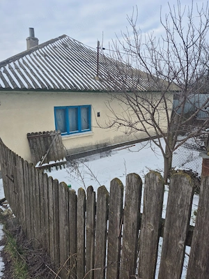 De vanzare casa si teren - imagine 3