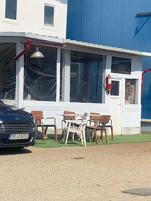 Inchiriez spatiu de locuit , zona Tg. Vitan