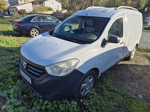 Vand dacia dokker