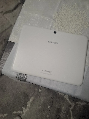 tableta samsung 16g cu card de 32g