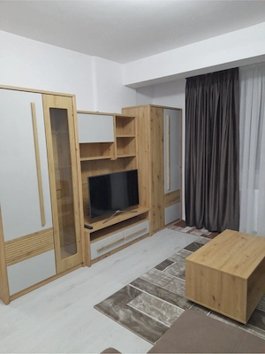 Inchiriez ap doua camere comfort unu Popesti Leordeni Str Sf Agnes 55 m se ichiriaza 2500 Ron
