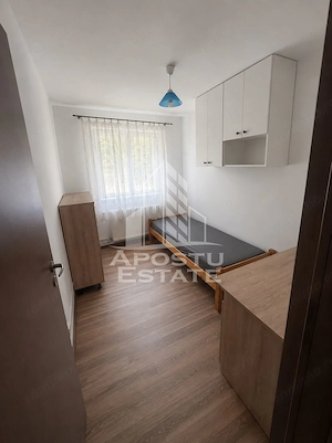 Apartament de vanzare cu 3 camere, 46 mp, zona Sagului - imagine 6