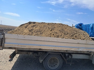 transport nisip balastru pământ 