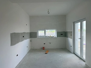 DUPLEX SEPARAT PRIN CT - ASFALT - FINISAJE LA CERERE - imagine 3