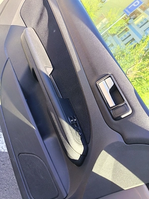 Ford Focus 1.6 TDI - imagine 9