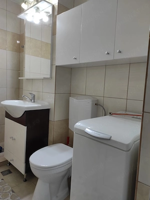 Apartament de închiriat, decomandat, cu 3 camere  - imagine 5