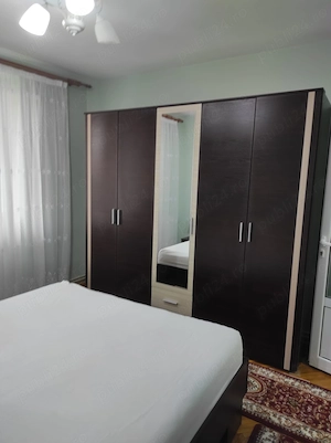 Apartament de închiriat, decomandat, cu 3 camere  - imagine 9