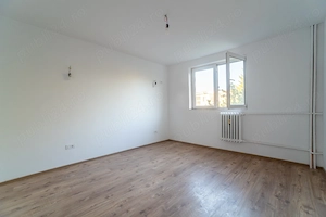 Apartament 1 camera Tatarasi Flora  - imagine 2