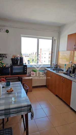 Apartamnet 3 camere strada Buna Ziua