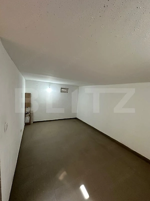 Apartament 3 camere, 100 mp, zona Centrala - imagine 10