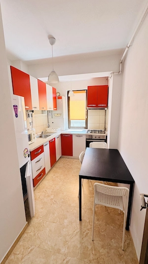 Inchiriez Apartament - imagine 7