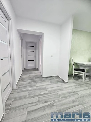 Apartament 2 camere Tudor etaj 3 renovat recent. - imagine 3