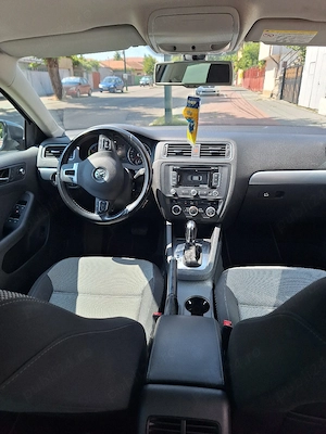 Jetta Impecabil 